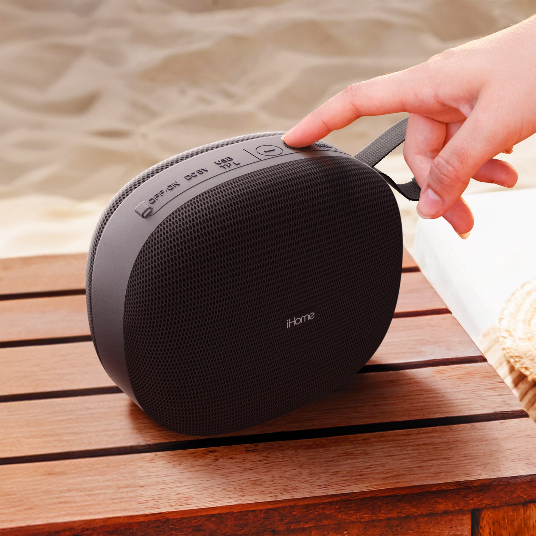 Splash Resistant Bluetooth Speaker with FM Radio, Portable and Rechargeable (iBT330)