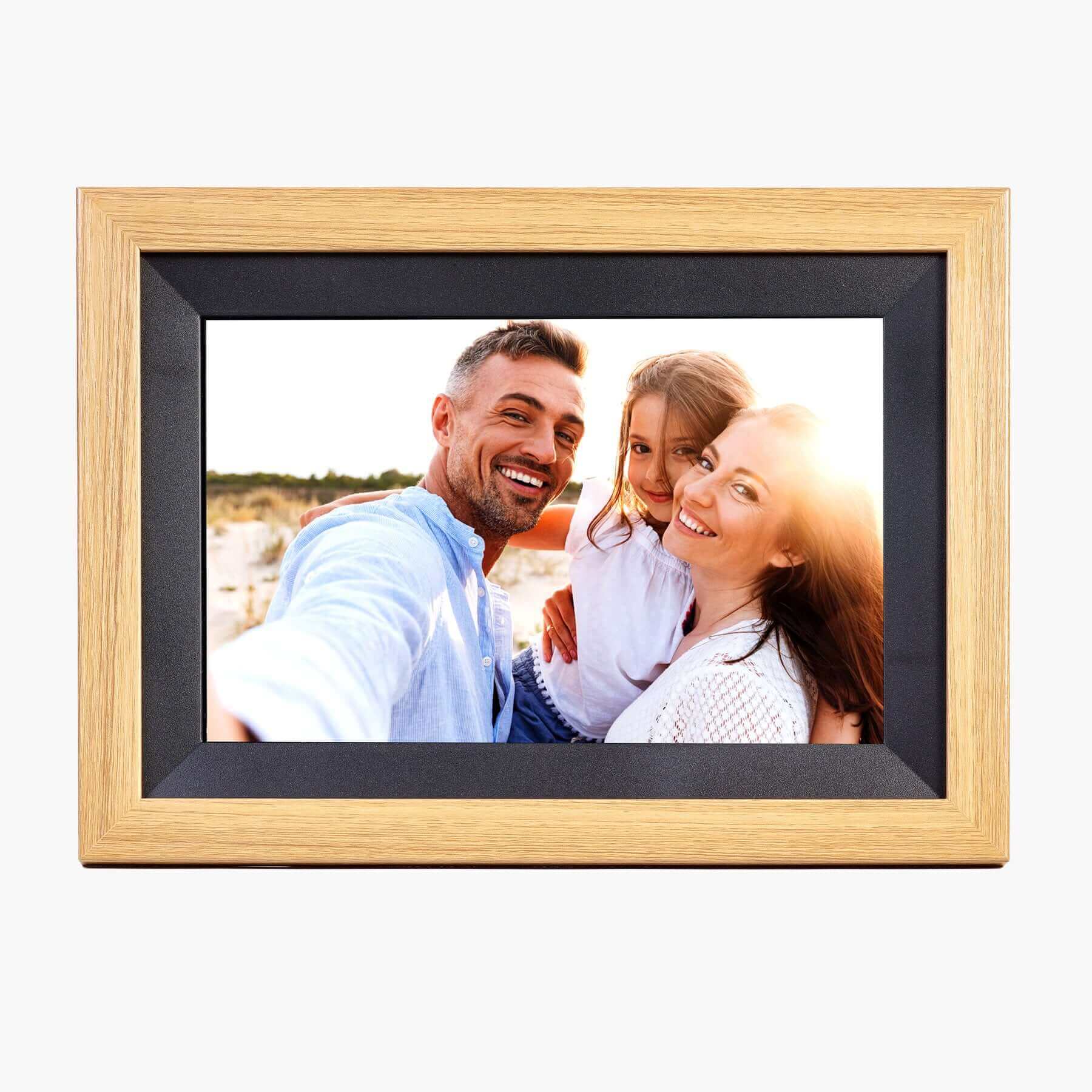 Digital Picture Frame with Wifi and 32G Memory, Compatible with Frameo App – Oak Wood (iPF1032OW) - ihomedotcom